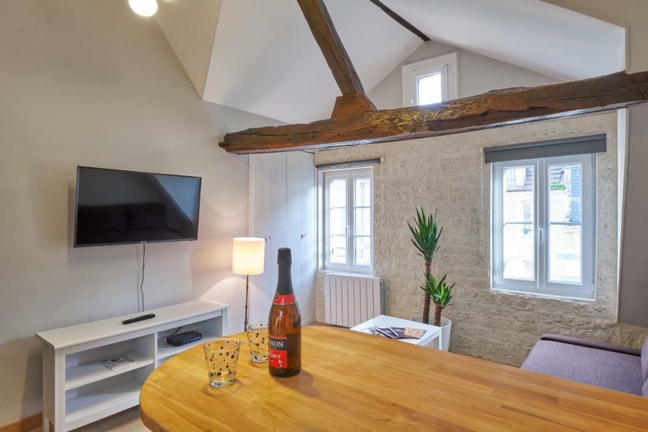 Le Saint Pierre, Atypique Au Coeur Du Centre Ville Appartamento Caen Esterno foto