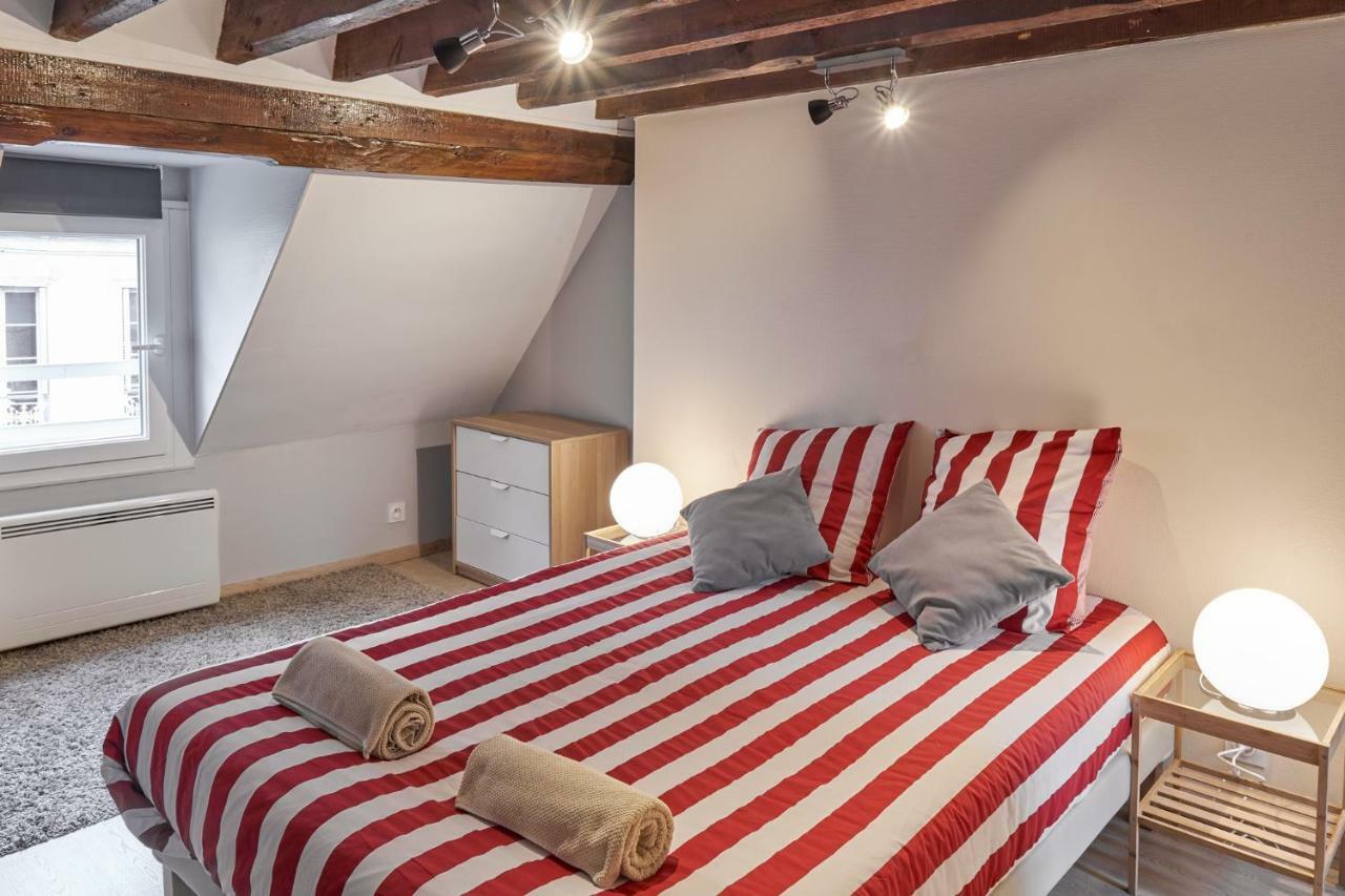Le Saint Pierre, Atypique Au Coeur Du Centre Ville Appartamento Caen Esterno foto