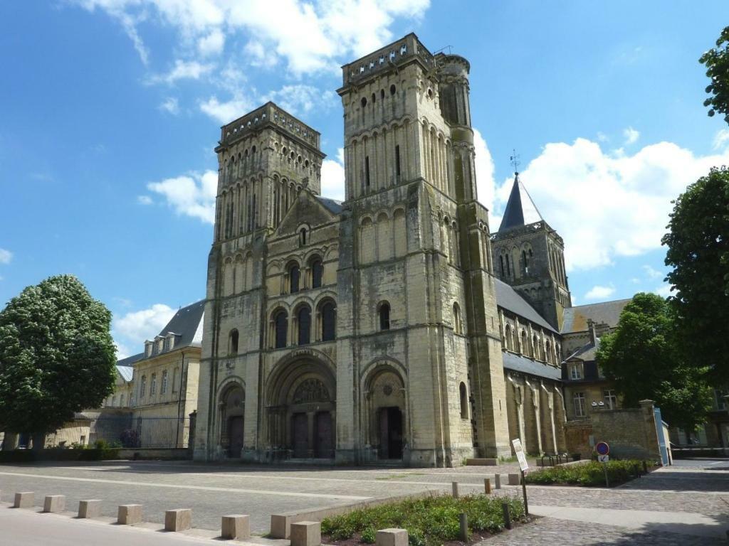 Le Saint Pierre, Atypique Au Coeur Du Centre Ville Appartamento Caen Esterno foto